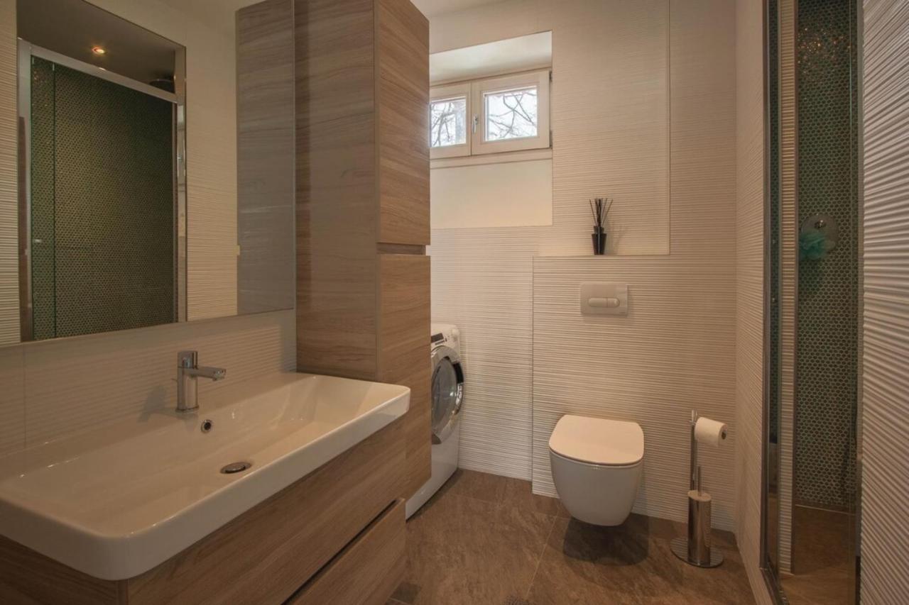Les Aiguilles- Town Centre Luxury 2 Bedroom Apartment Chamonix Ngoại thất bức ảnh